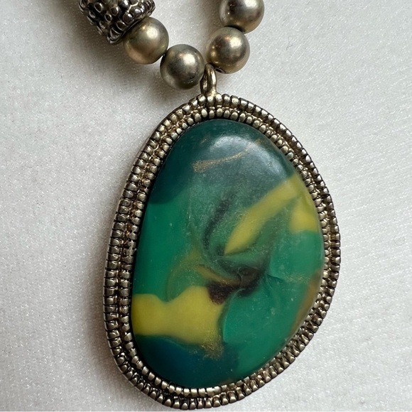 Vintage Chico's Blue Green Resin Pendant Boho Necklace Brown Rope Chain - Picture 4 of 11